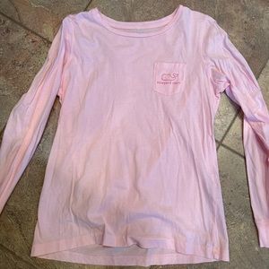 Vineyard vines pink long sleeve pocket front logo